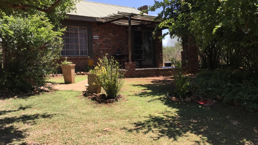 3 Bedroom Property for Sale in Potchefstroom Rural North West